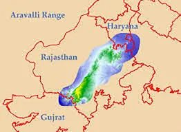 /danger-mein-aravali-mountain-srankhalaa